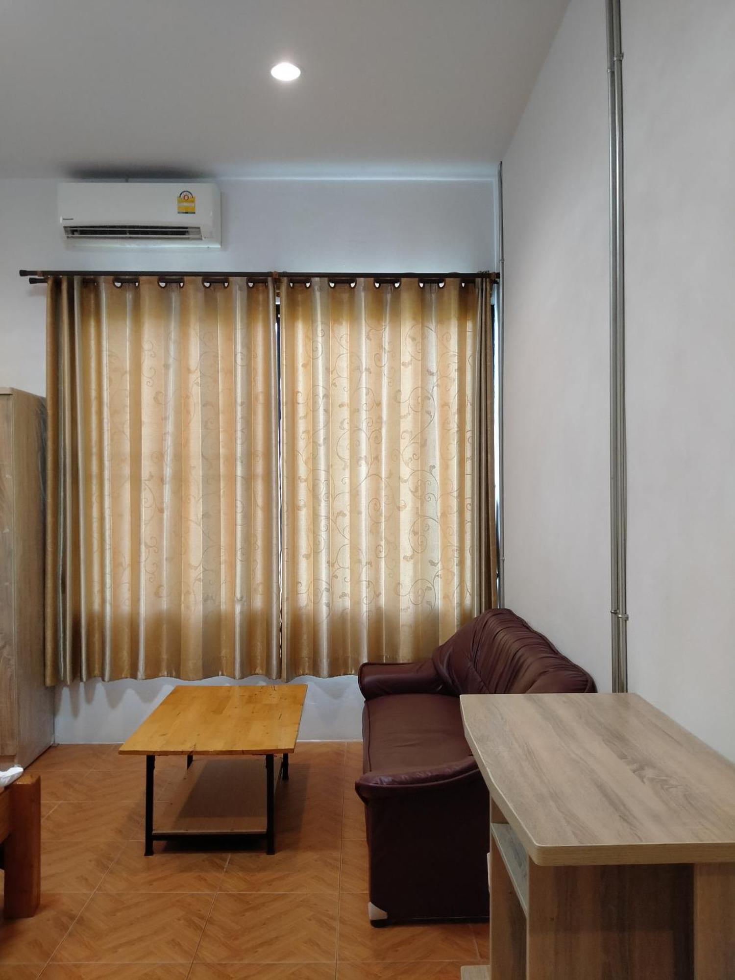 Sakura House Vandrehjem Chiang Mai Eksteriør billede