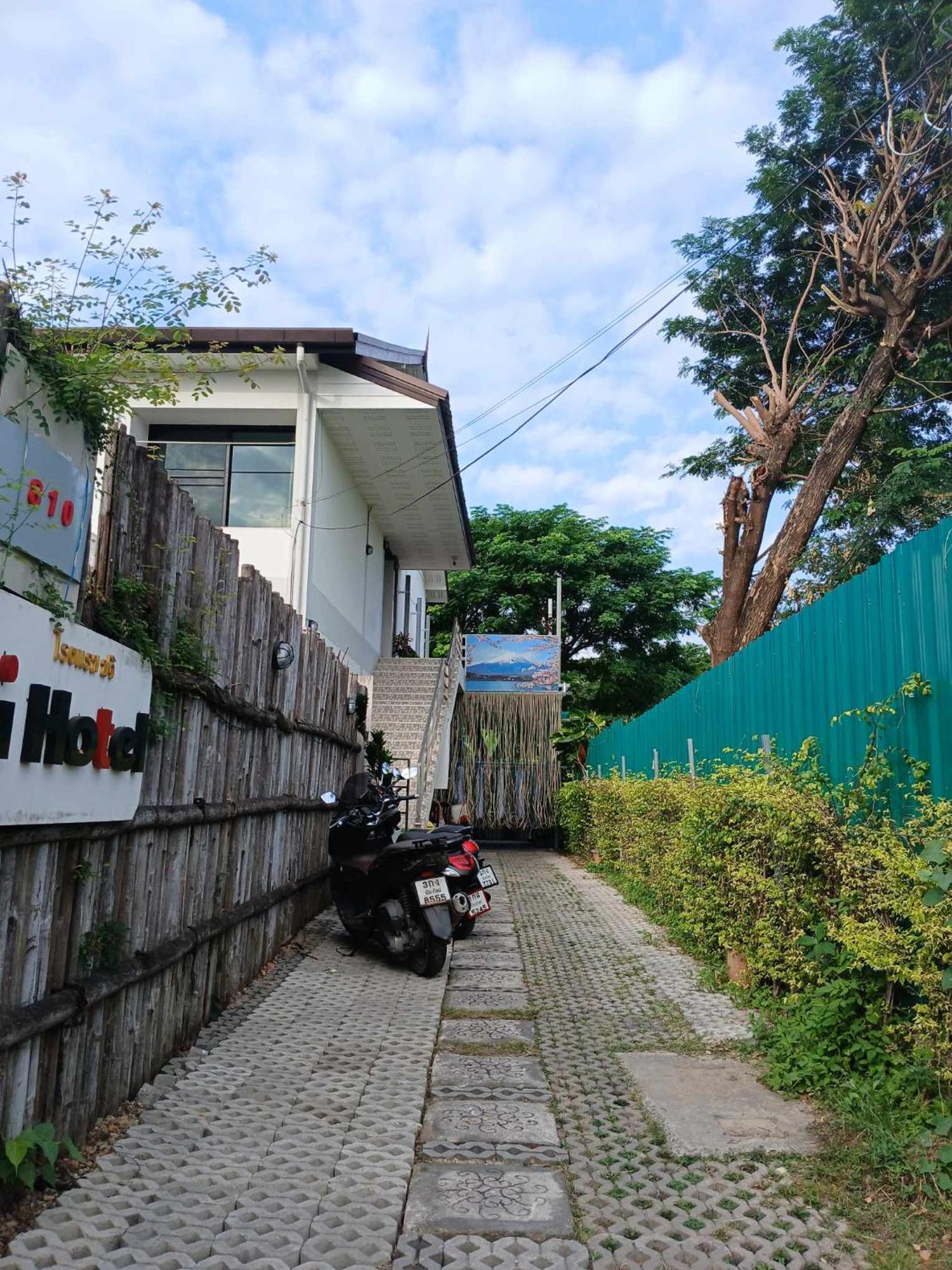Sakura House Vandrehjem Chiang Mai Eksteriør billede