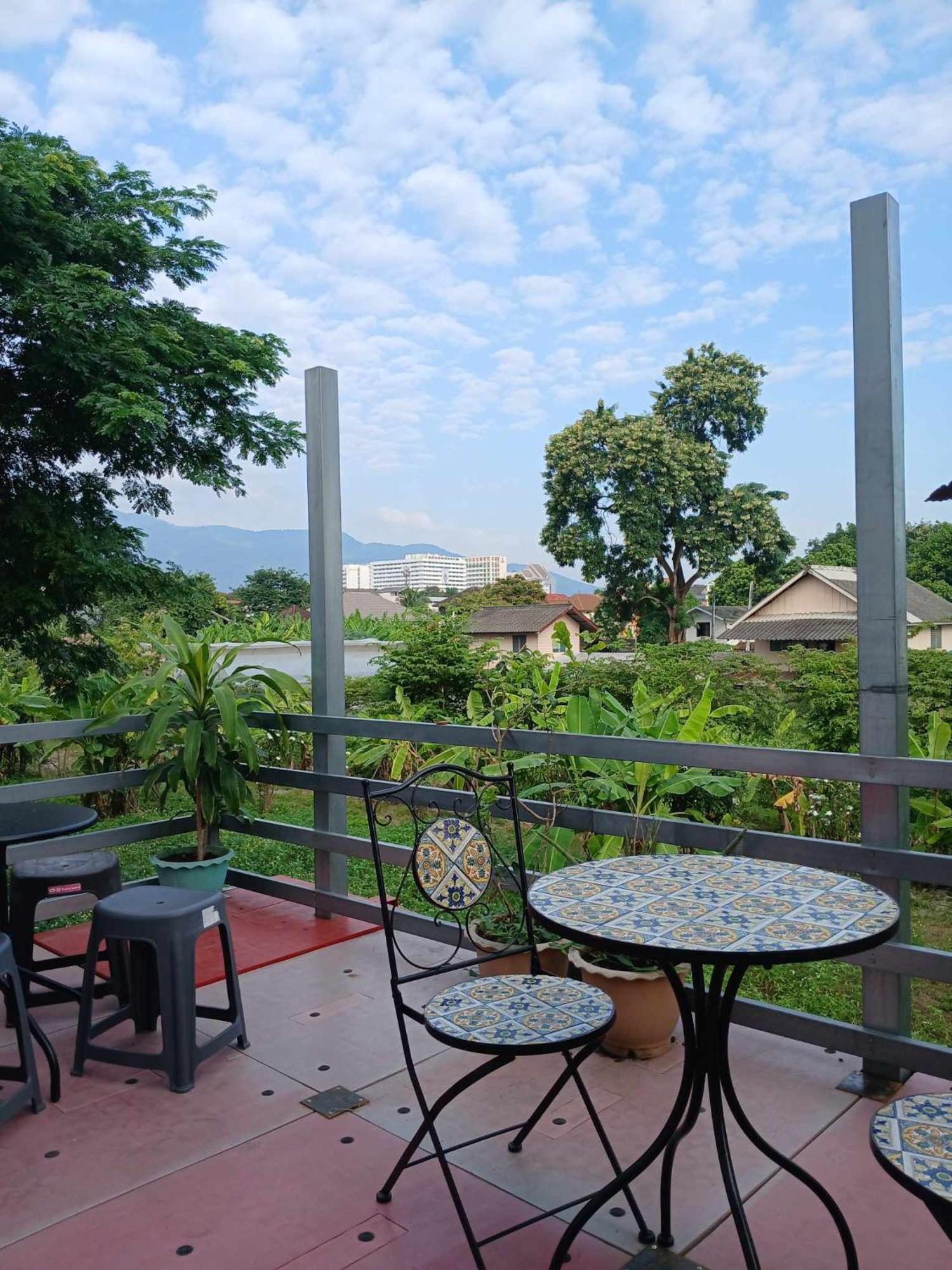 Sakura House Vandrehjem Chiang Mai Eksteriør billede